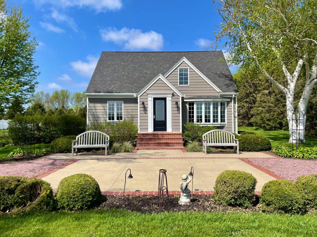 Reiner Real Estate All Listings